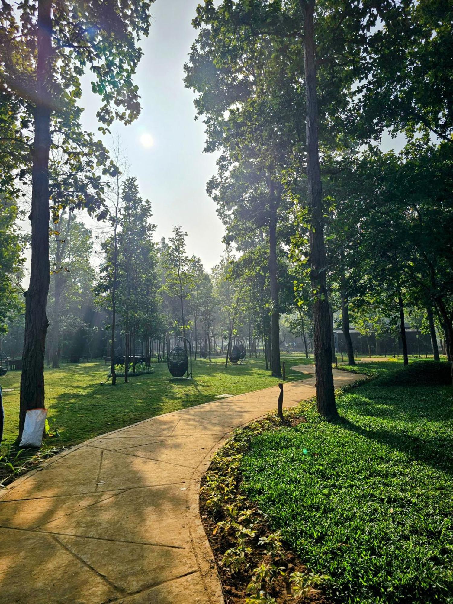 Hotel Sonar Bangla Joypur Forest エクステリア 写真