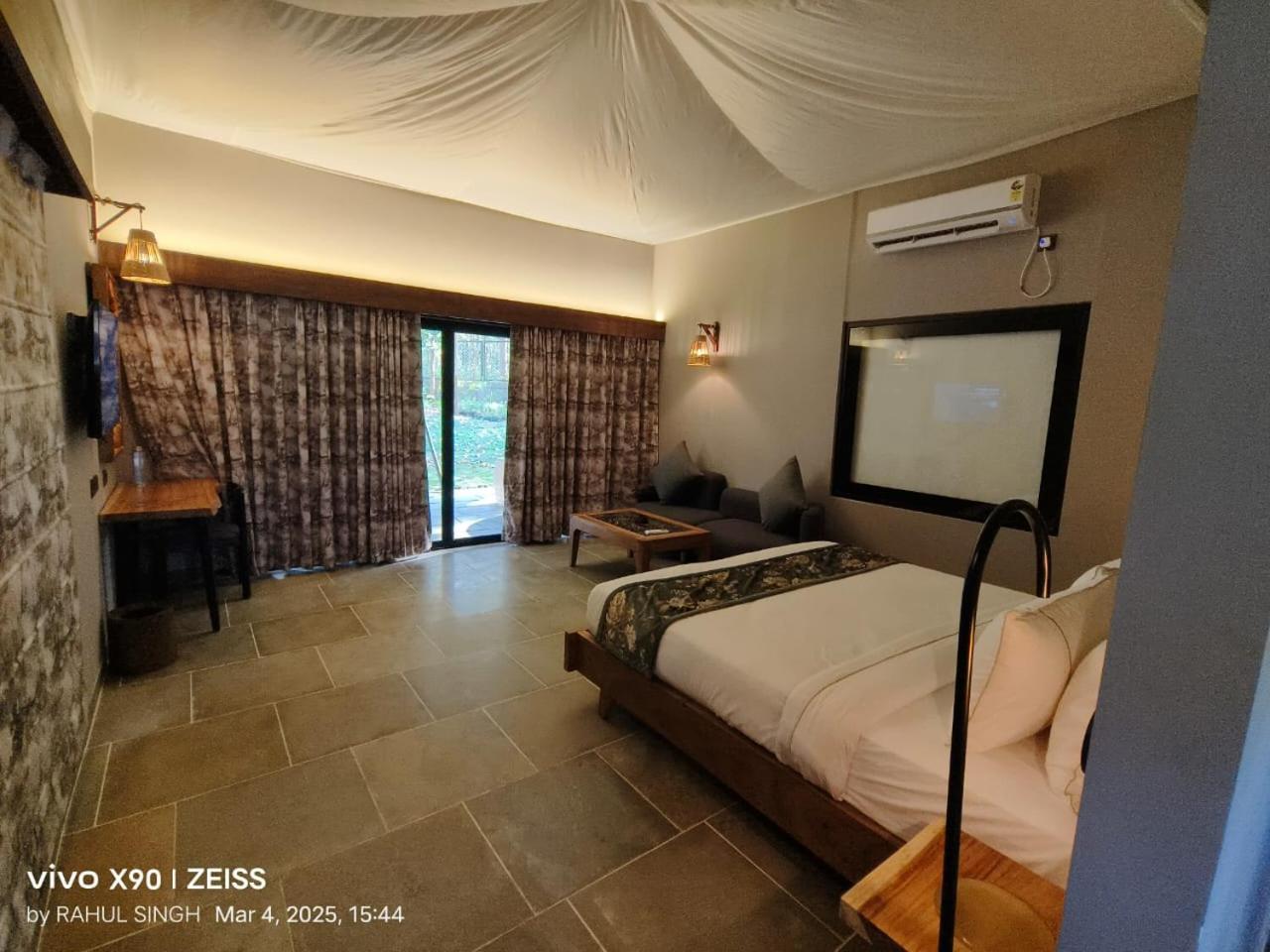 Hotel Sonar Bangla Joypur Forest エクステリア 写真