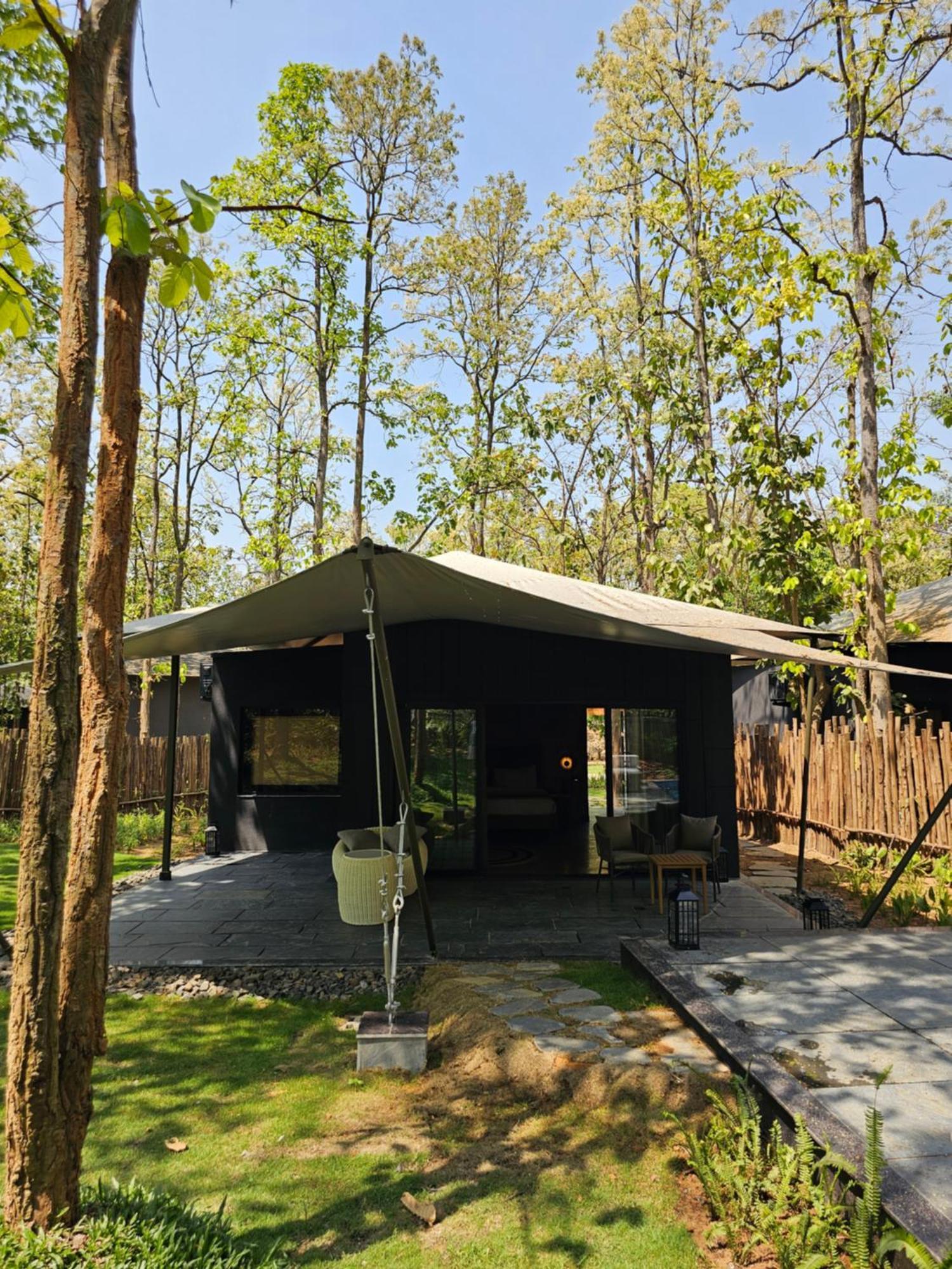Hotel Sonar Bangla Joypur Forest エクステリア 写真